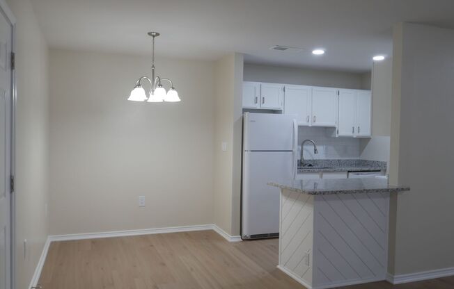 2 beds, 2 baths, $1,669, Unit 111