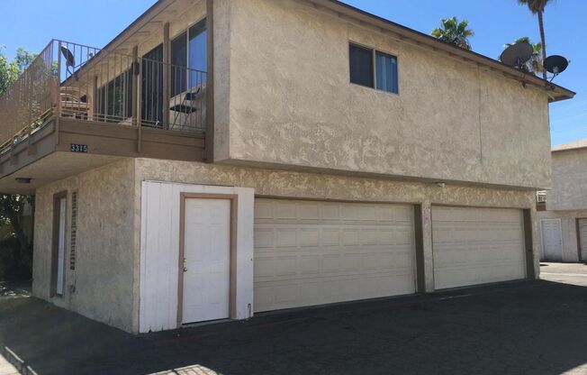 2 BEDROOM 1 BATH UPSTAIRS UNIT PHOENIX