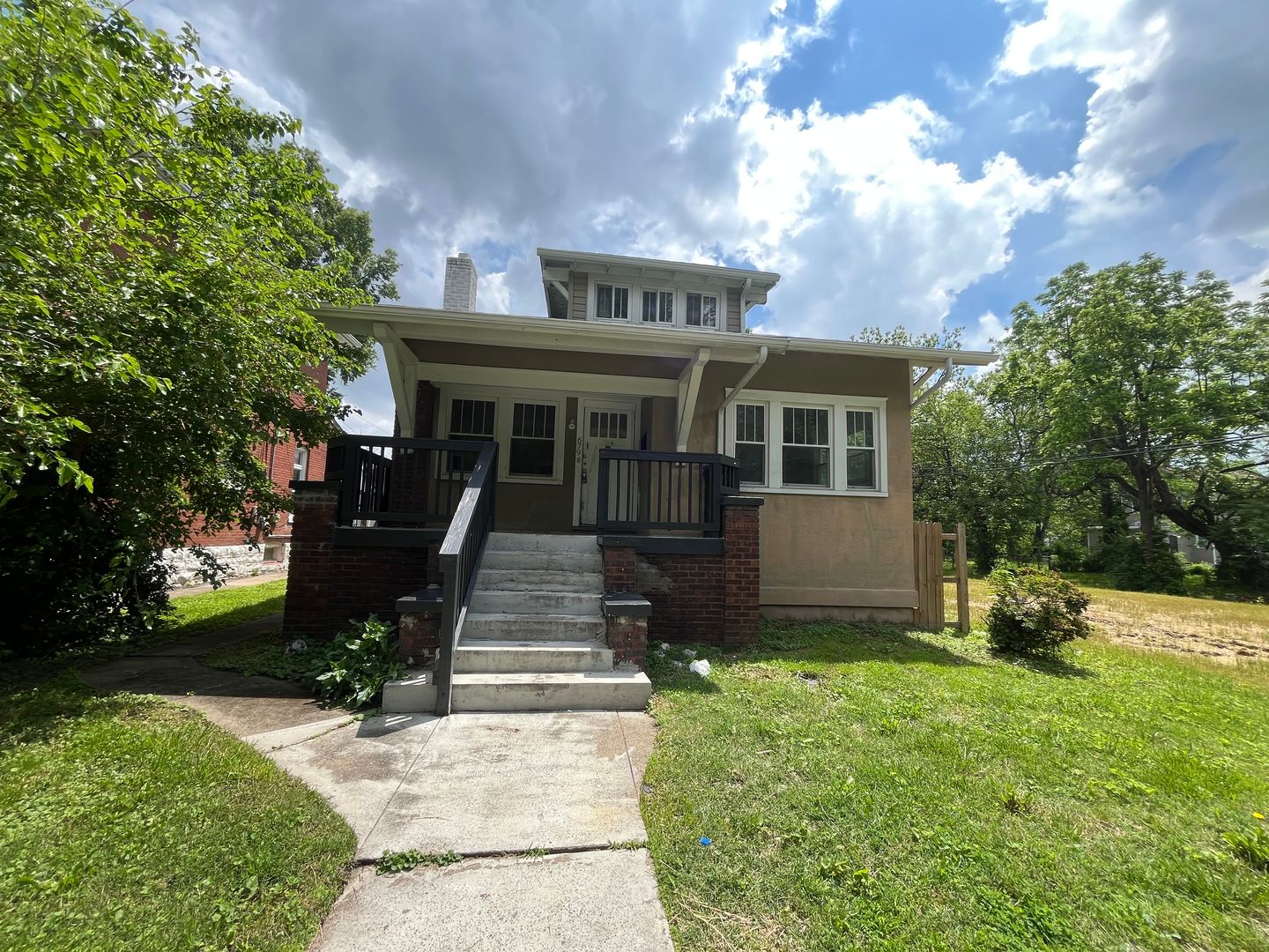 3BR/2BA house