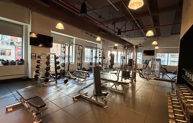 2 beds, 2 baths, $8,865, Unit 38D
