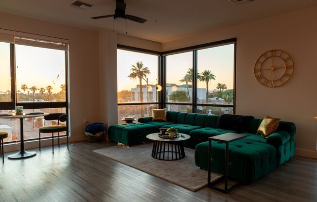 2 beds, 2 baths, 1,269 sqft, $2,650, Unit 4006