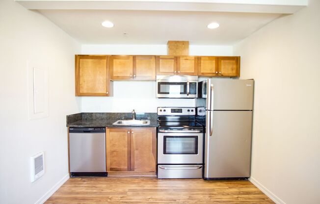 Studio, 1 bath, 276 sqft, $1,025, Unit 5607-202