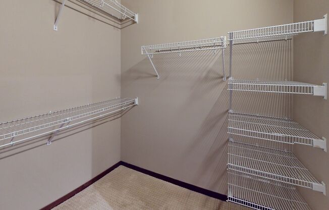 2 beds, 2 baths, 1,186 sqft, $2,800, Unit 730-631