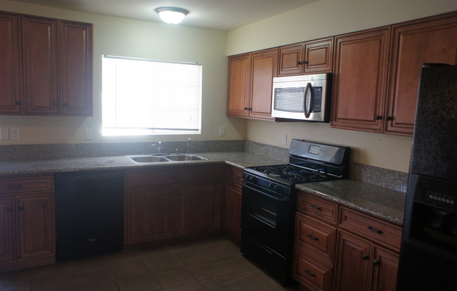 Charming 3Bed/2Bath/2Car residence with gated pool located in E. Las Vegas- Weekly Pool Service included!!