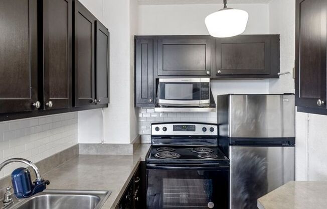 1 bed, 1 bath, 507 sqft, $850, Unit 604