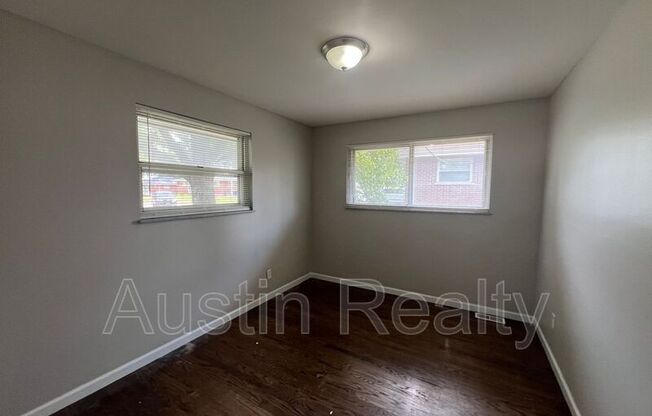 4224 WRIGHT AVE