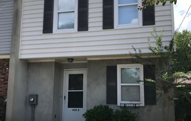 Charming 2-Bedroom Townhome In Midtown Augusta!