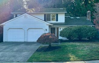 3 Bed / 2.5 Bath South Cove Issaquah Home for Rent $3,400/mo