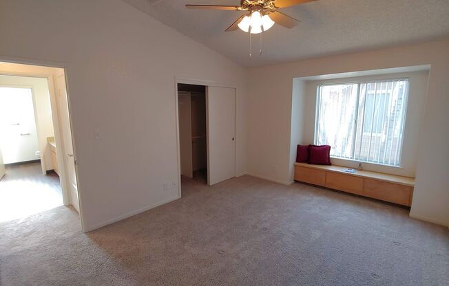 1 bed, 1 bath, 878 sqft, $1,480, Unit 1690-236
