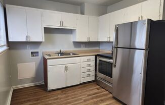 2 beds, 1 bath, 800 sqft, $899, Unit 402