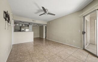 2 beds, 2 baths, $1,395, Unit # 1086