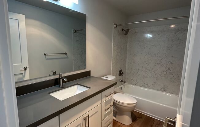 Linden 6 Apartments - Located at Fremont