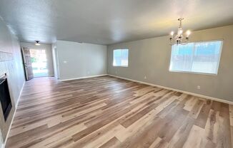 North Merced: $2370  4 bed 2 bath single story home freshly updated *