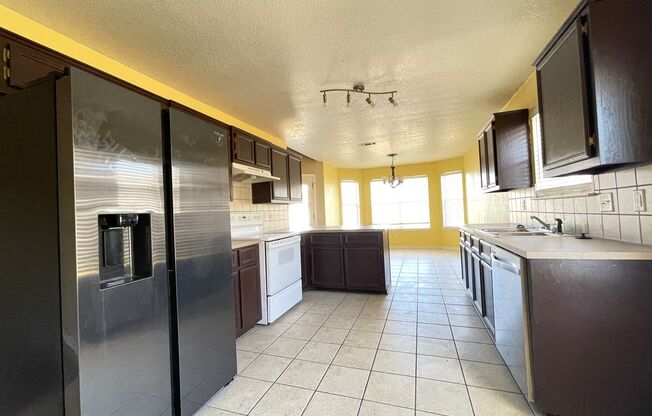 4 beds, 2 baths, $1,745