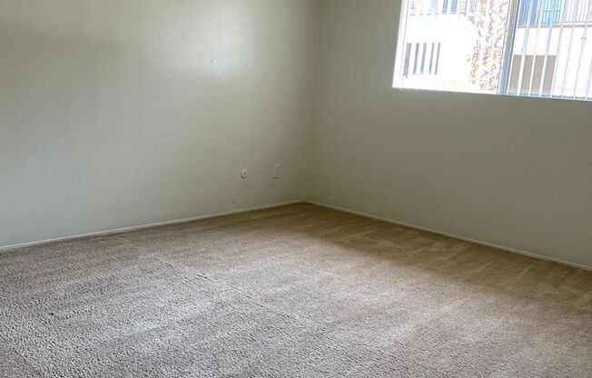 1 bed, 1 bath, 625 sqft, $2,000, Unit 08