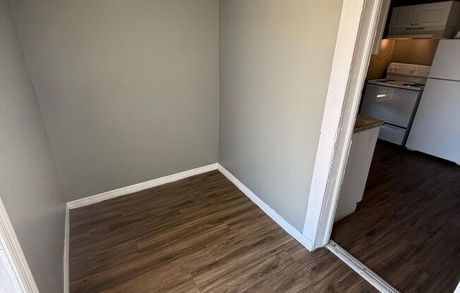Remodeled 2/1 in Lakeland- Move-In Ready!