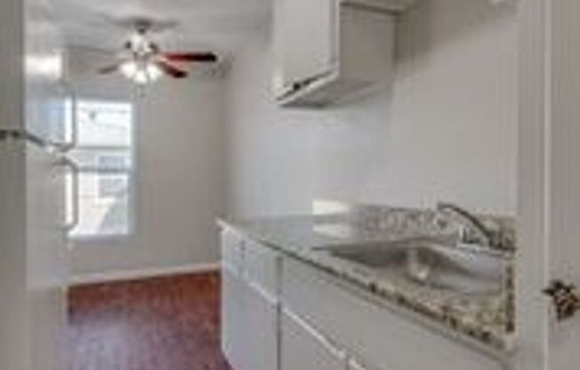 1 bed, 1 bath, 600 sqft, $1,345, Unit 734B MC