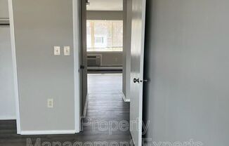 2314/2318/2322/2326/2330-Glendale Terrace -