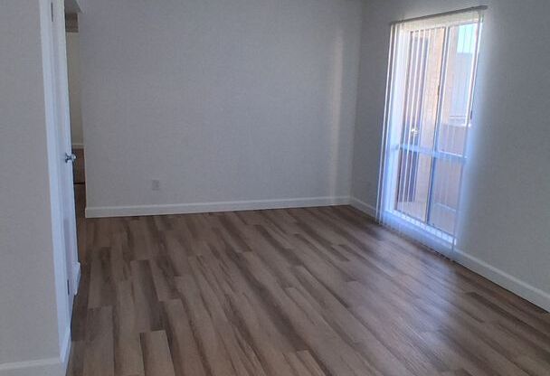 2 beds, 2 baths, 836 sqft, $2,550, Unit 201