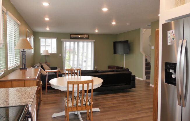 Steps away from open space/trails! 2 bed/2bath!