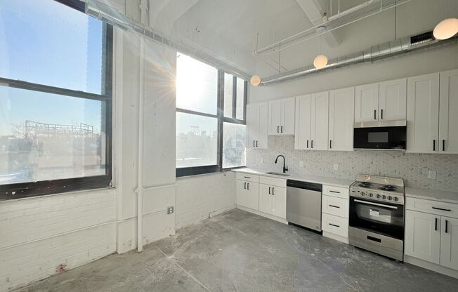 1 bed, 1 bath, 500 sqft, $1,550, Unit 319