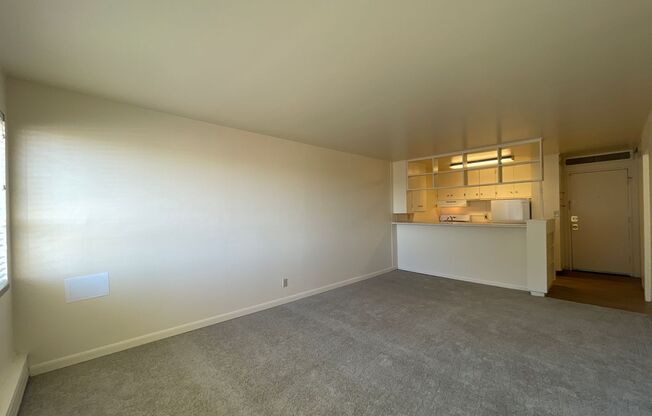 1 bed, 1 bath, 580 sqft, $1,150, Unit 802