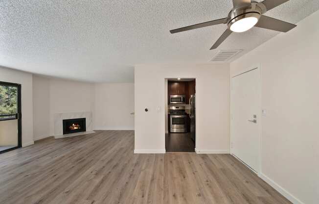 Croft Plaza Apartments in West Hollywood