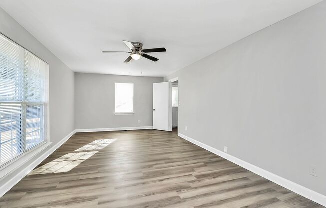 Newly renovated home - 3 Bed/2 Bath