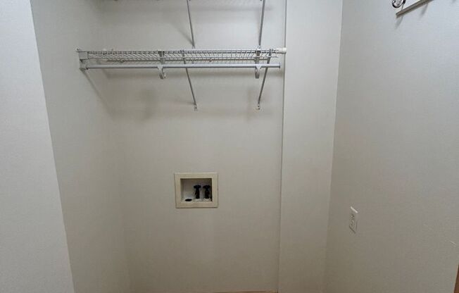 1 bed, 1 bath, 800 sqft, $1,395, Unit 301