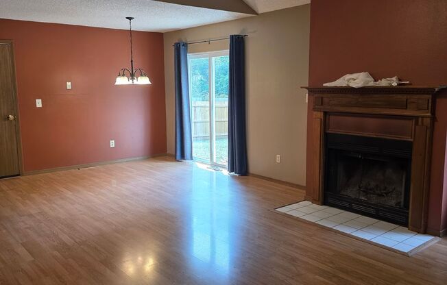 Great 3 bed 2 bath with a 2 car garage