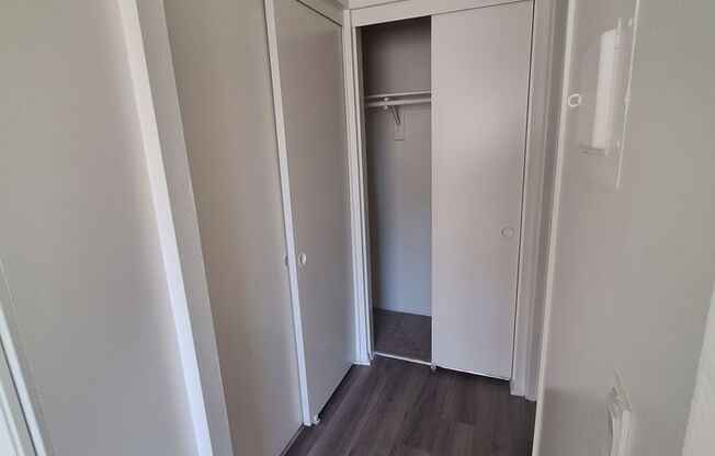 1 bed, 1 bath, 691 sqft, $2,125, Unit 475A