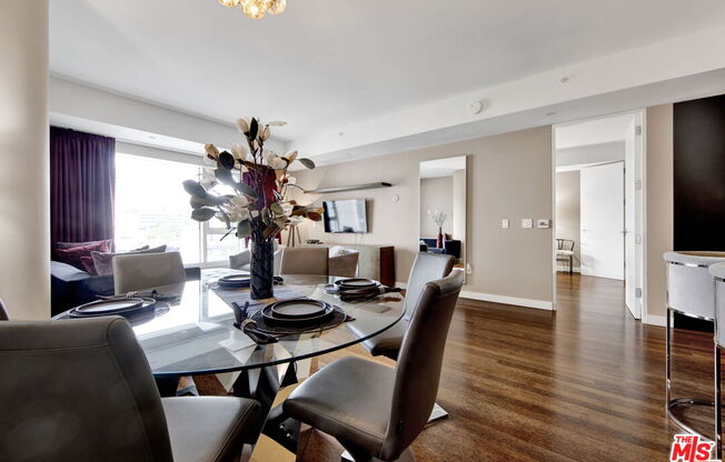 1 bed, 2 baths, 1,410 sqft, $5,000, Unit 6F
