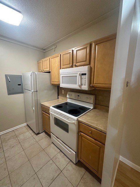 12 16 ELLERY