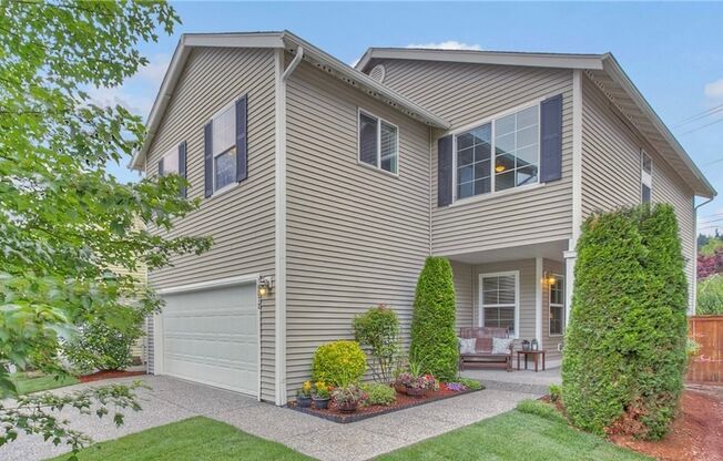 Beautiful Renton Home with A/C Available from now to 5/4/26