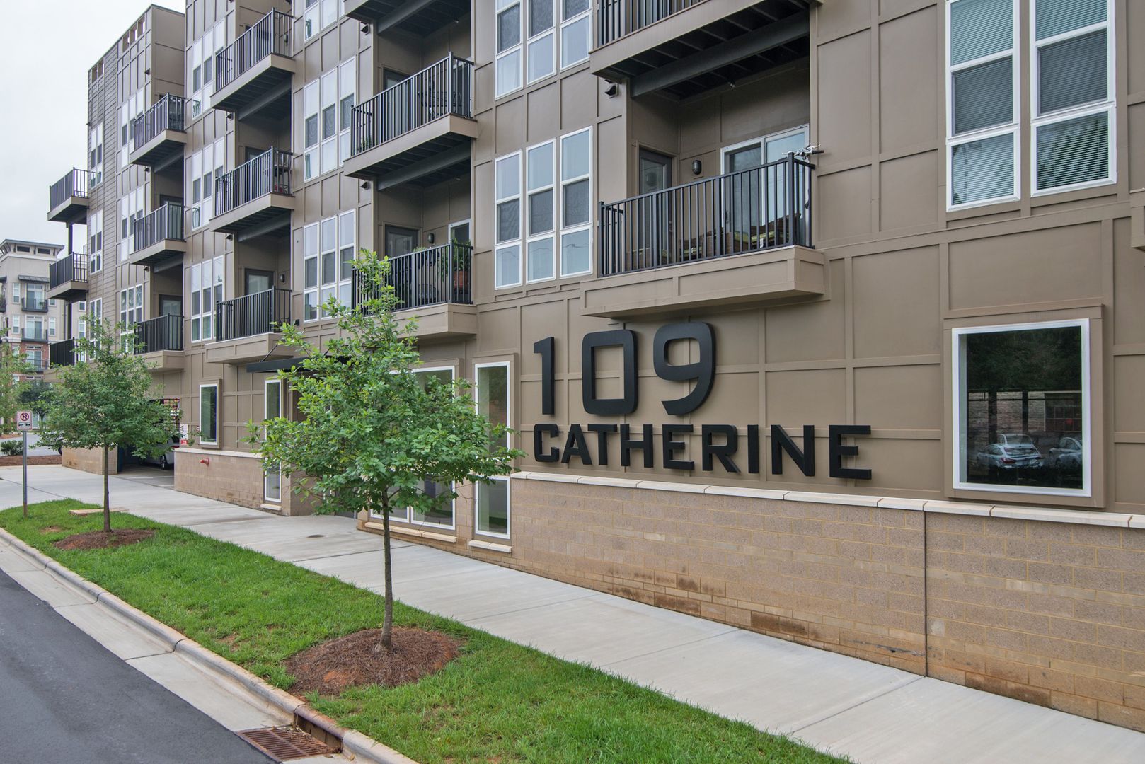 Catherine 36 Apartments