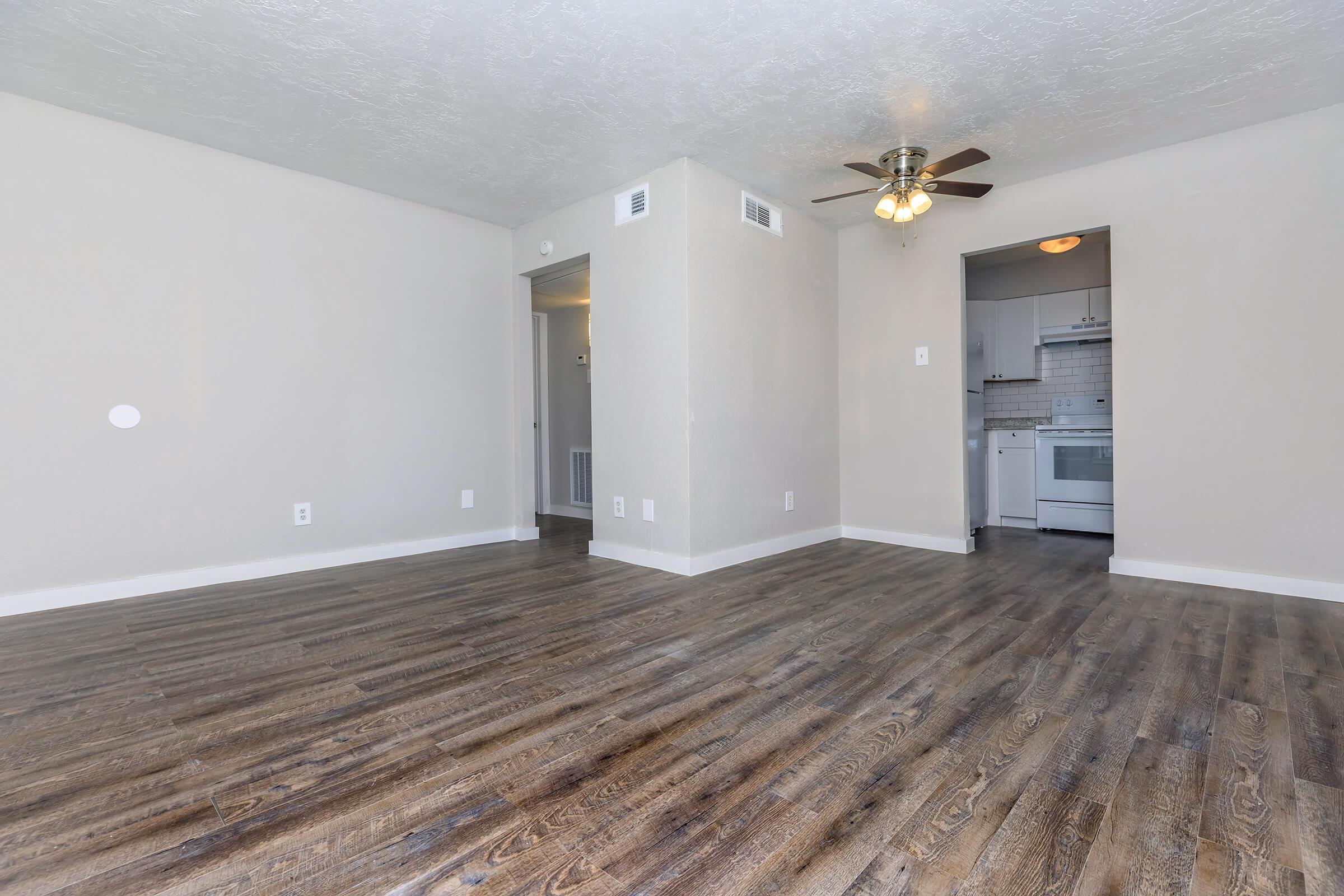 Home - Broadway Park - Houston, TX