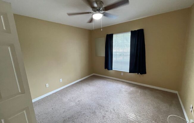 2 beds, 2 baths, $1,900