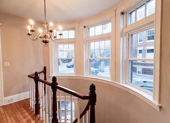 141 LONGWOOD AVE