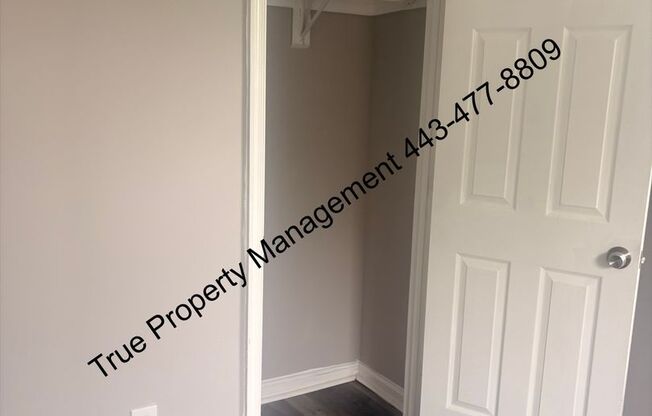 Spacious 3-Bedroom Baltimore Rowhome with In-Unit Laundry – $1,350/Month!