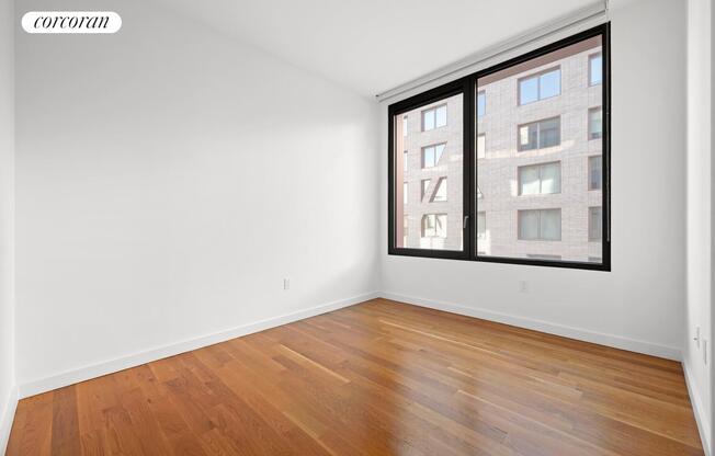 3 beds, 2 baths, $5,629, Unit 650