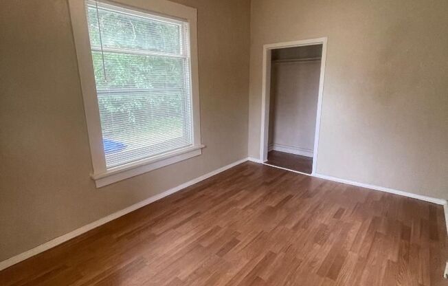 3 Bedroom plus study, 2 Bathroom Home For Lease September 1!