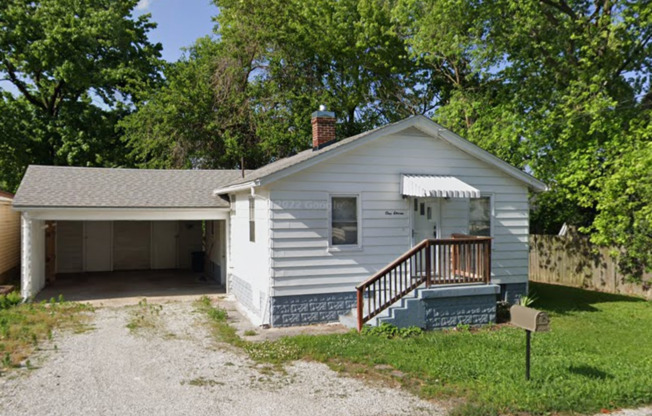 Newly Remodeled 2 Bed House in Cahokia