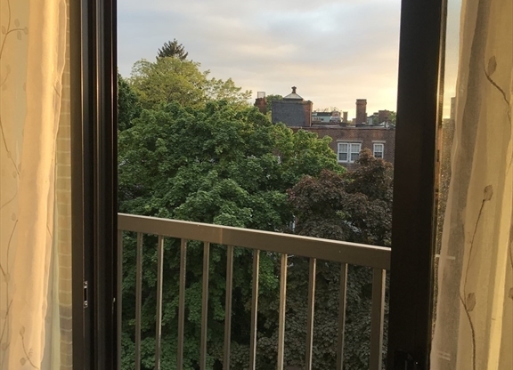 2 beds, 2 baths, 1,114 sqft, $3,950, Unit 606