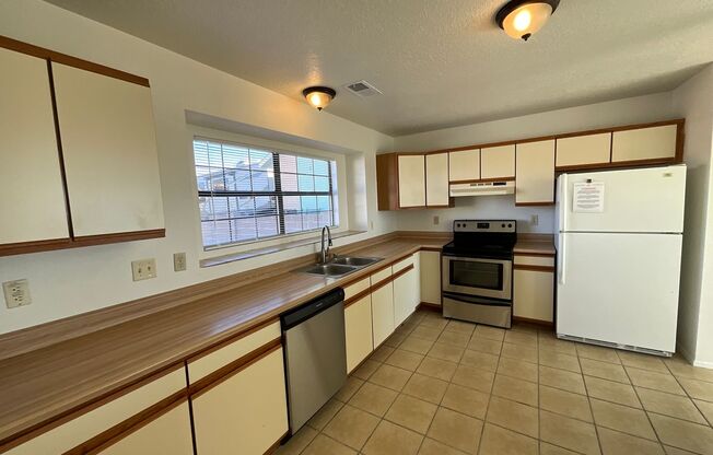 3 Bedroom Single Story Home Available Near Northern Blvd NE & Rockaway Blvd NE In Rio Rancho!