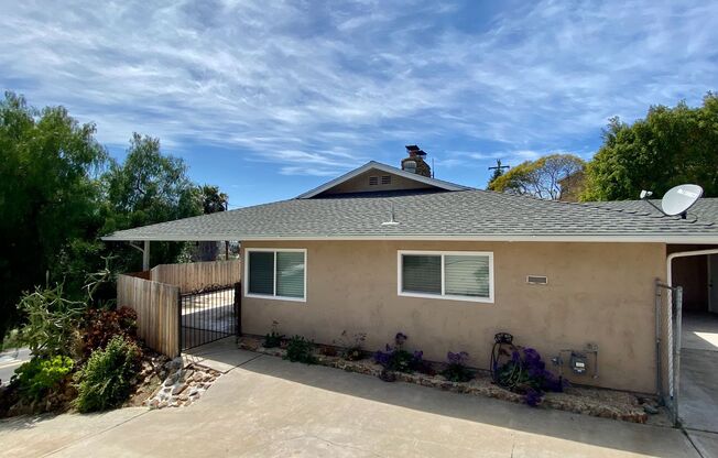 Beautiful, Upgraded, Private 4 Bedroom 2 Bath House w/2 Car Garage in La Mesa