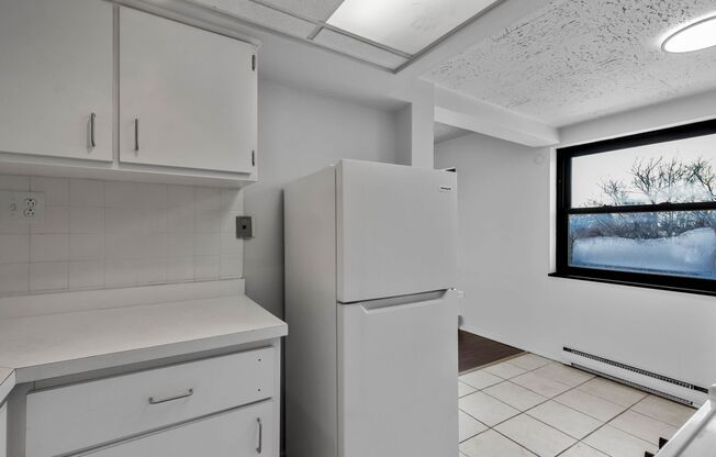 2 beds, 1 bath, 800 sqft, $949, Unit Apt. 505