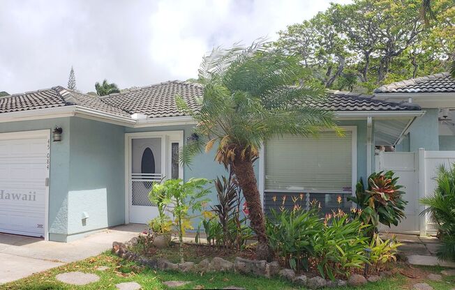 4 br / 3 bath w/Lg Lanai &detached office space in Cul-de-sac.MUST SEE