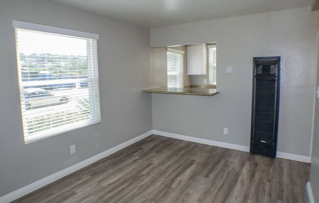 Del Rey Apartments