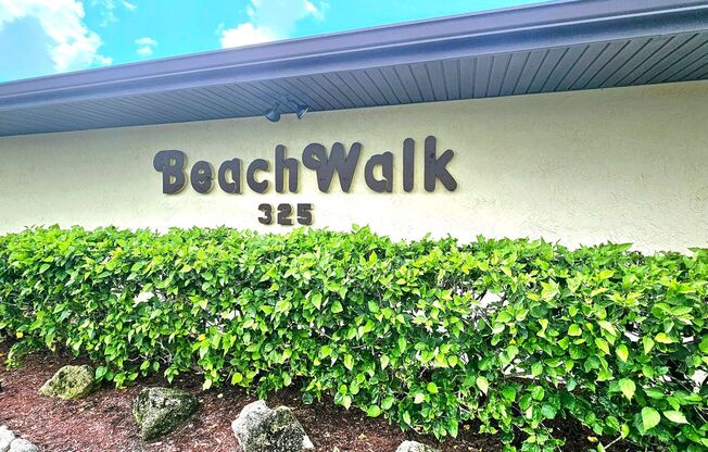 Riverfront Community with Resort Ammenities. 2/2 second Floor. Cocoa Beach