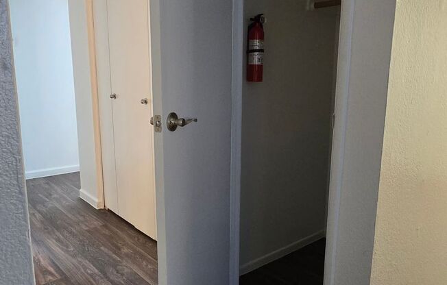 2 beds, 2 baths, 900 sqft, $1,300, Unit 2062